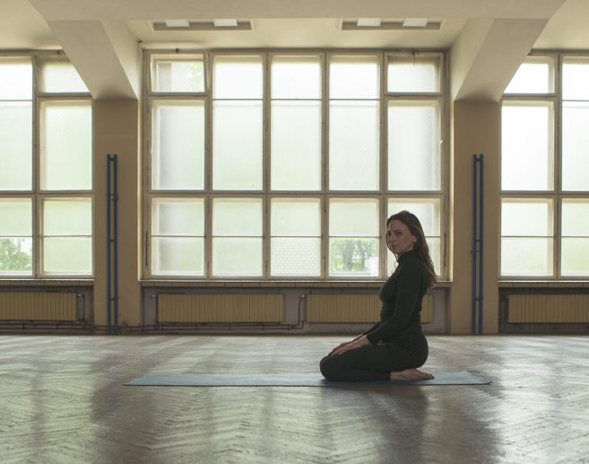 SAGIT MAN_YOGA TEACHER 7281s